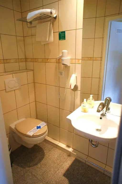 City Hotel Mannheim 2*,